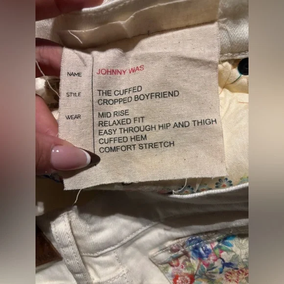 Johnny Was Dreamer Patchwork Cropped Boyfriend Jeans size 29 NEW - Picture 9 of 10